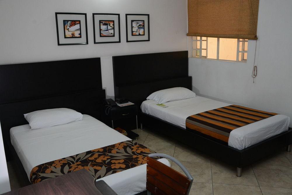 Hotel Quinta Avenida Cúcuta Екстериор снимка