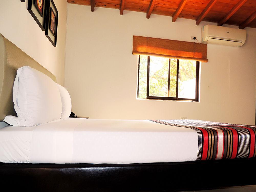Hotel Quinta Avenida Cúcuta Екстериор снимка