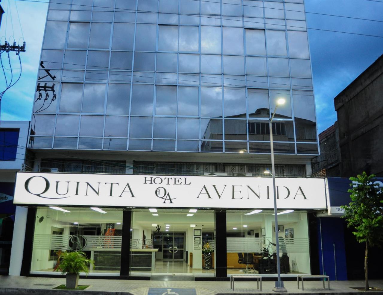 Hotel Quinta Avenida Cúcuta Екстериор снимка